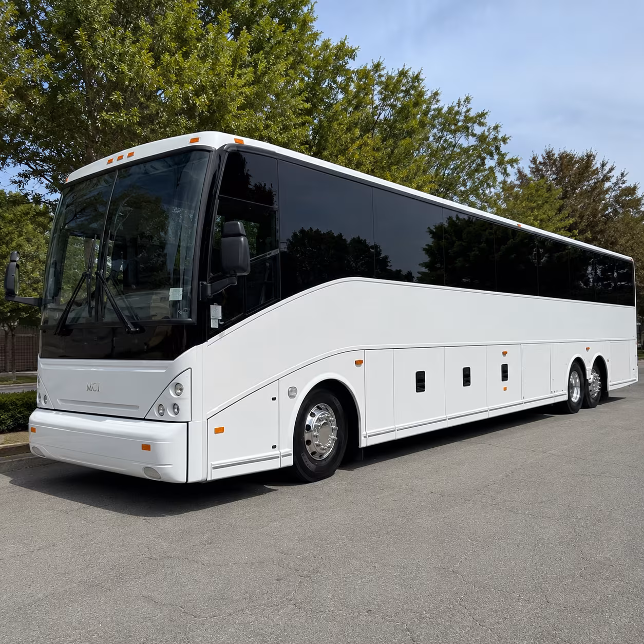 daily commuter shuttle buses along the i 595 and university drive corridors