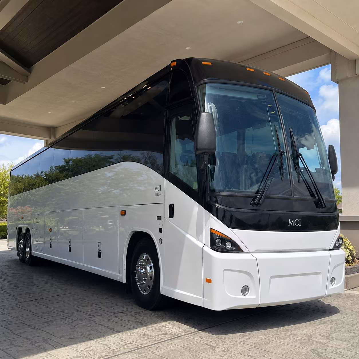 federal agency employee shuttles across the plantation and fort lauderdale corridor